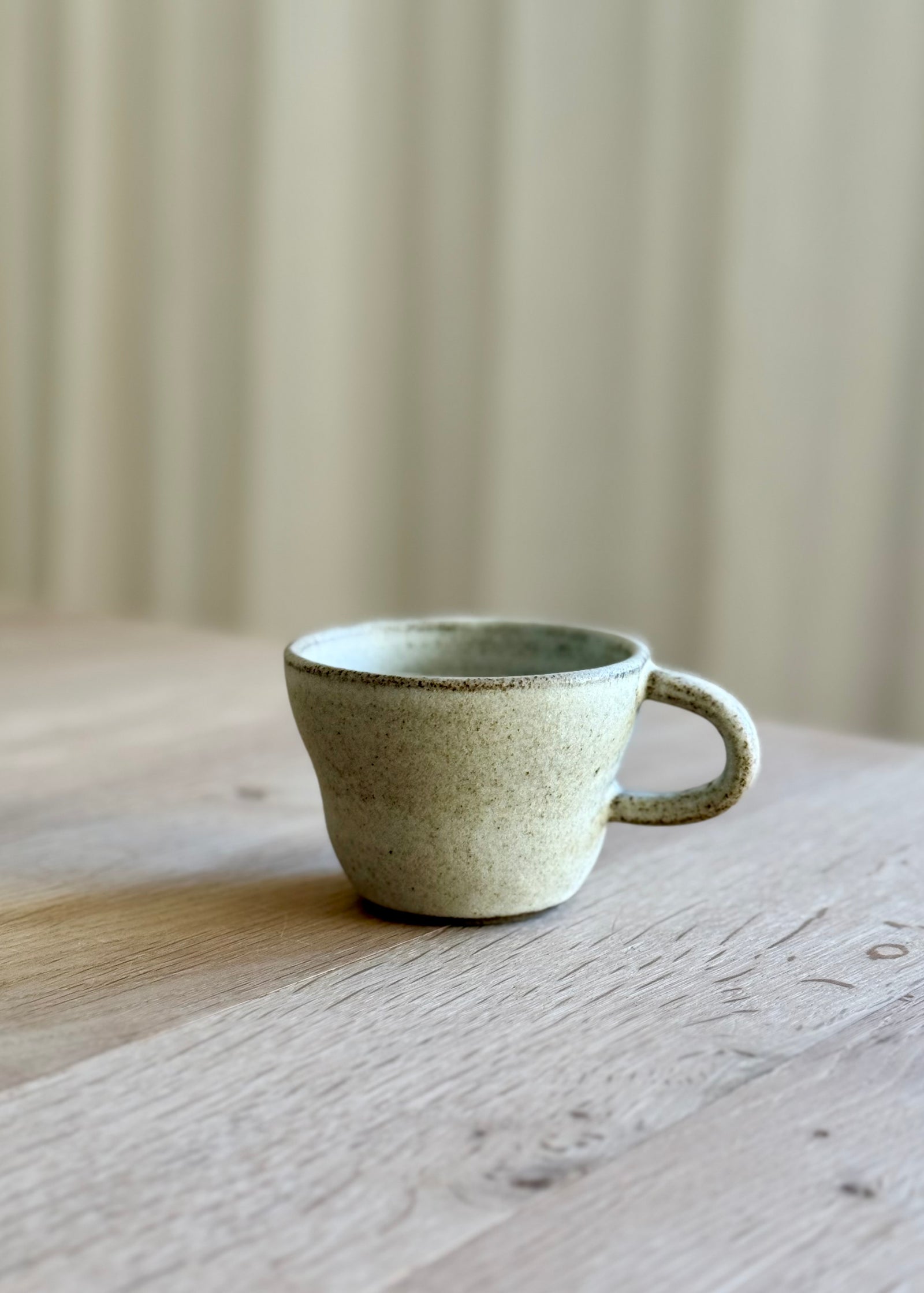 Viki Weiland cotardo cup - Wavy Handle