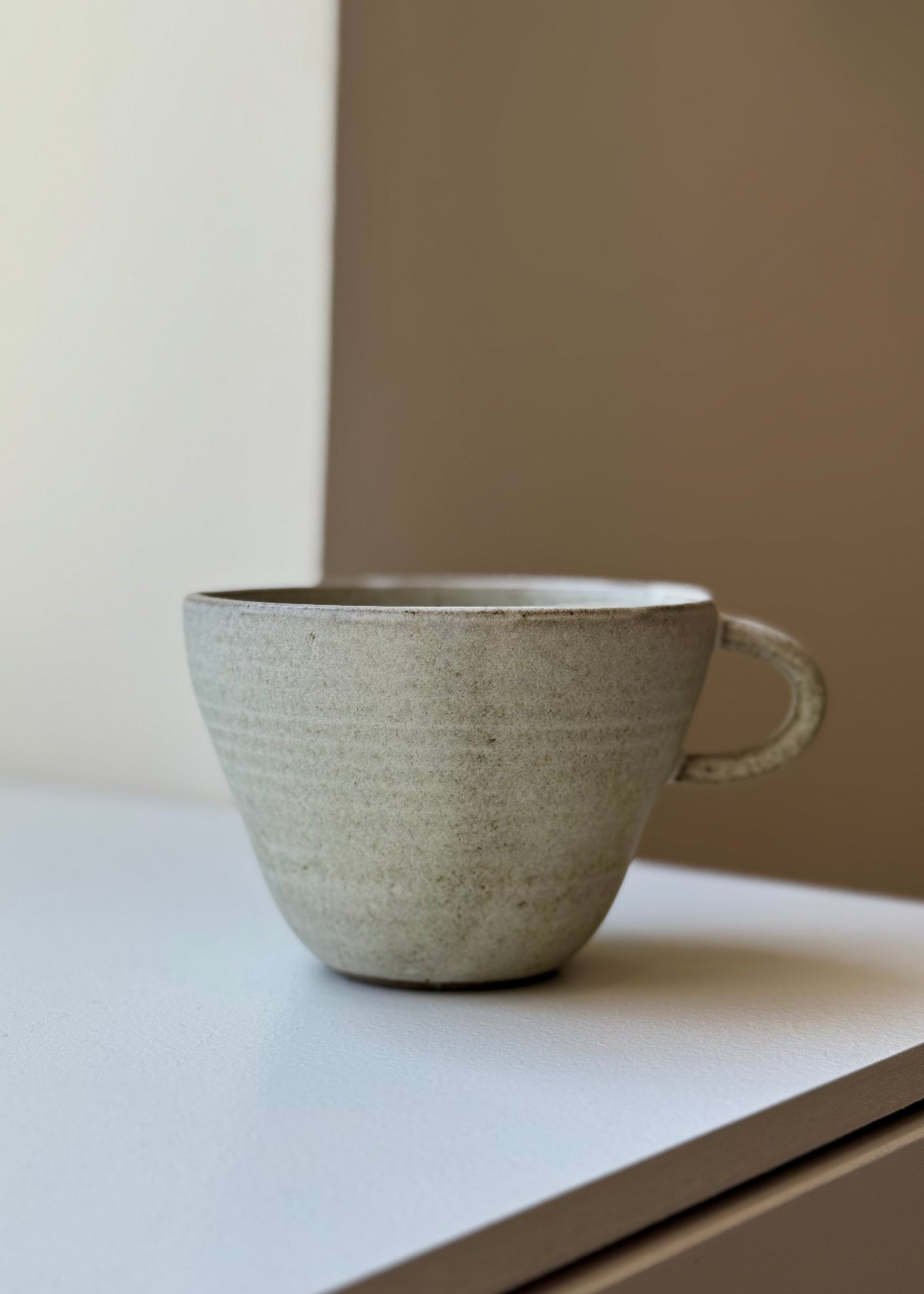 Viki Weiland Cup - Wavy Handle