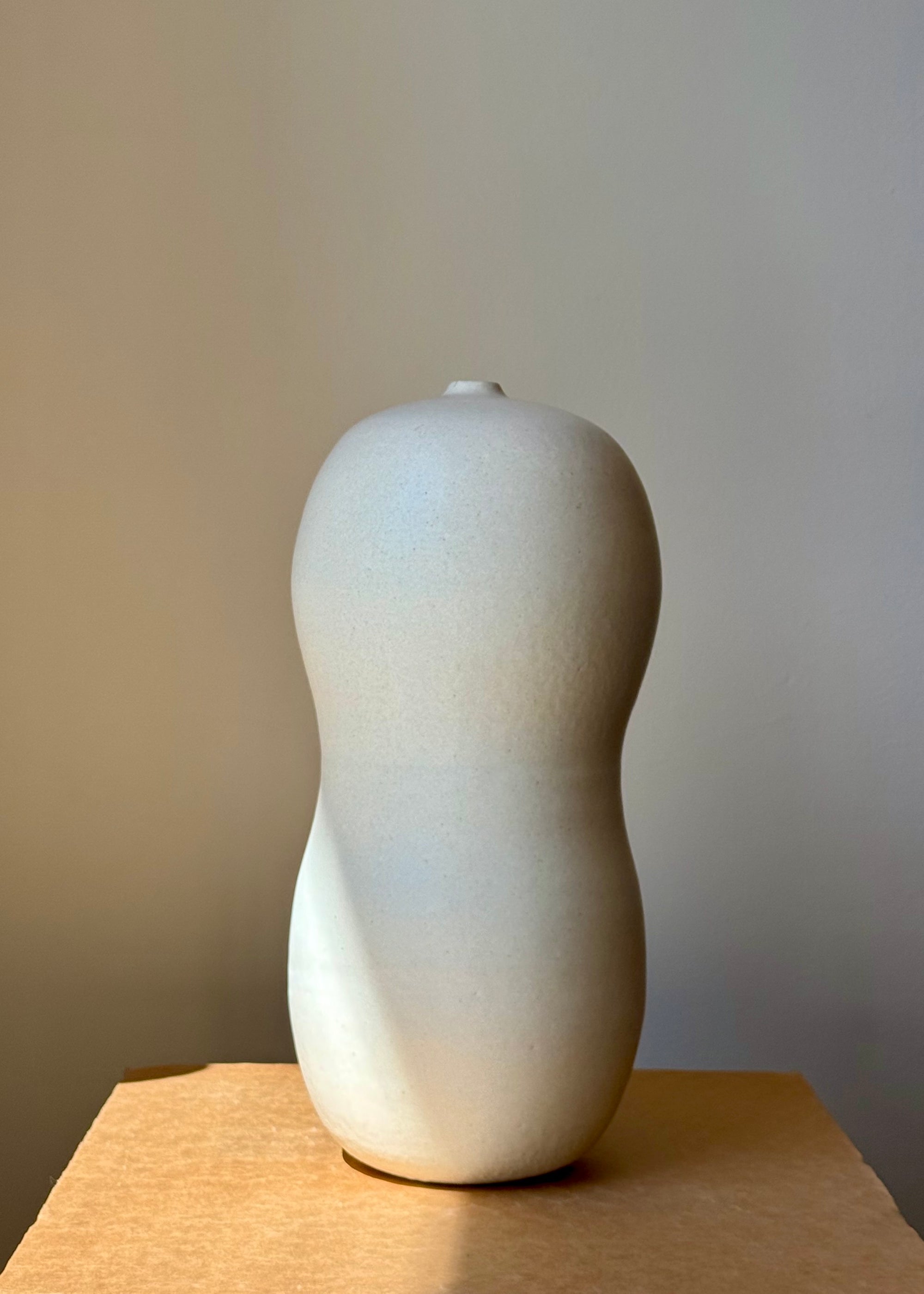 Viki Weiland vase