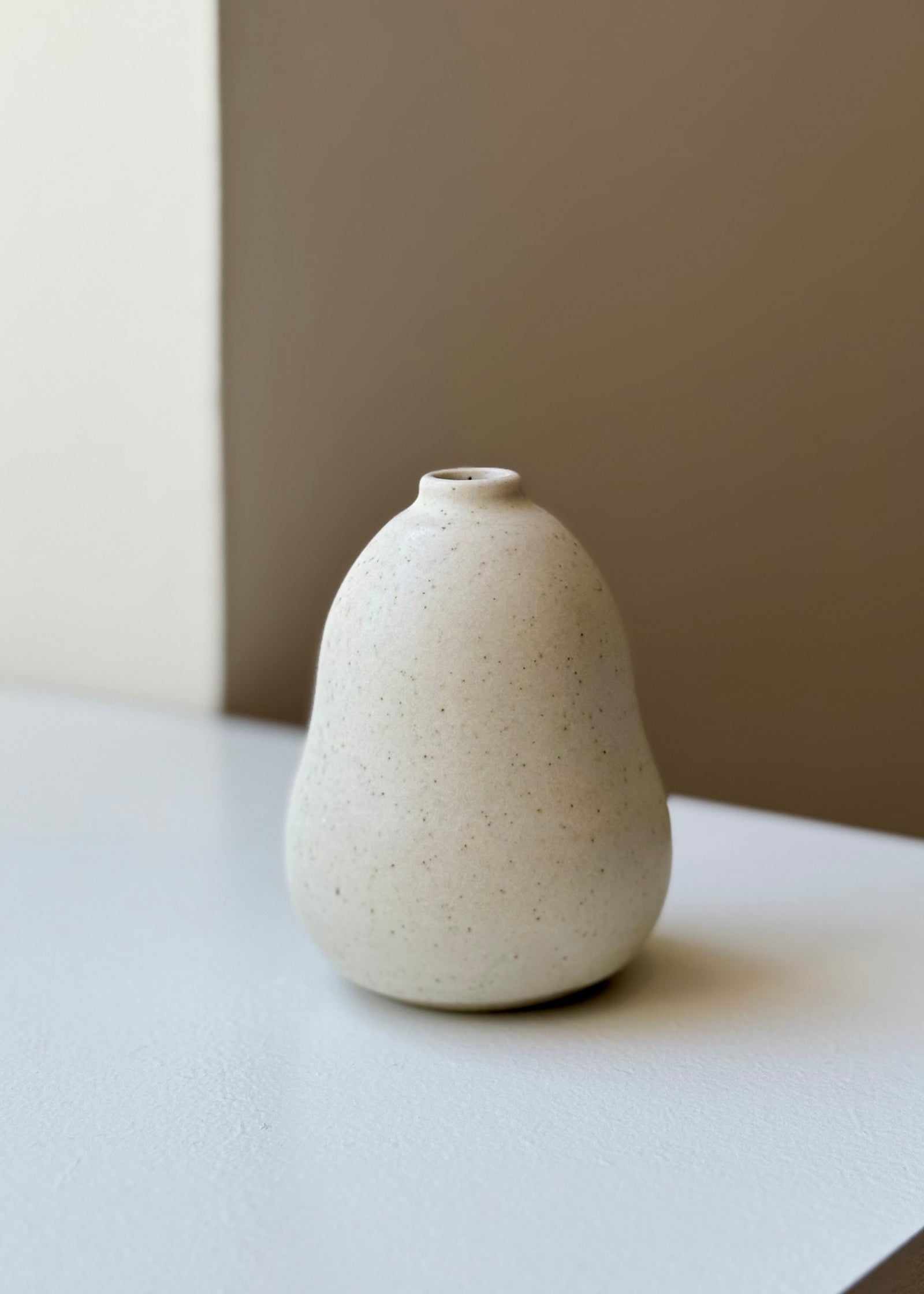 Viki Weiland mini vase