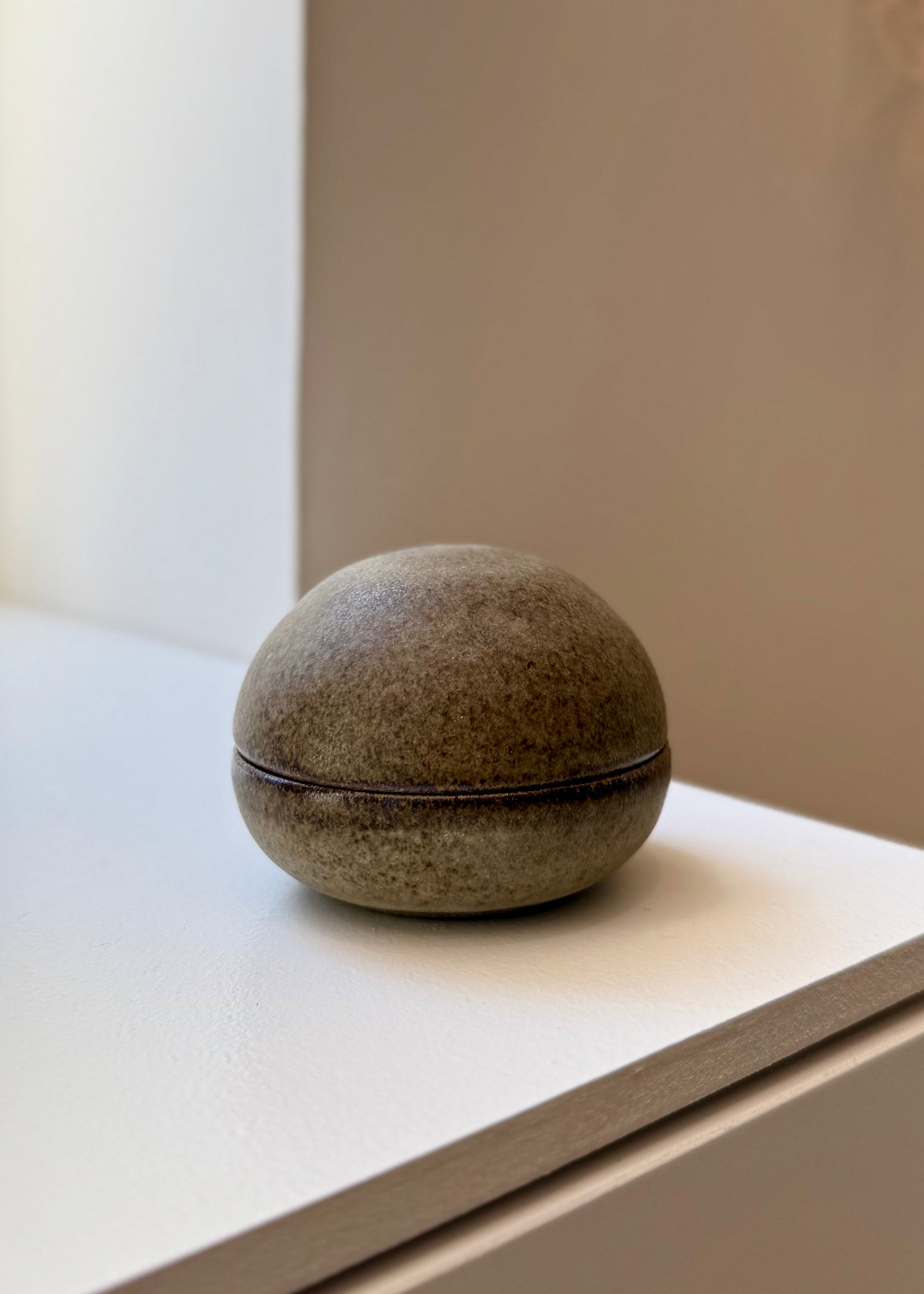 Viki Weiland Lidded jar - medium