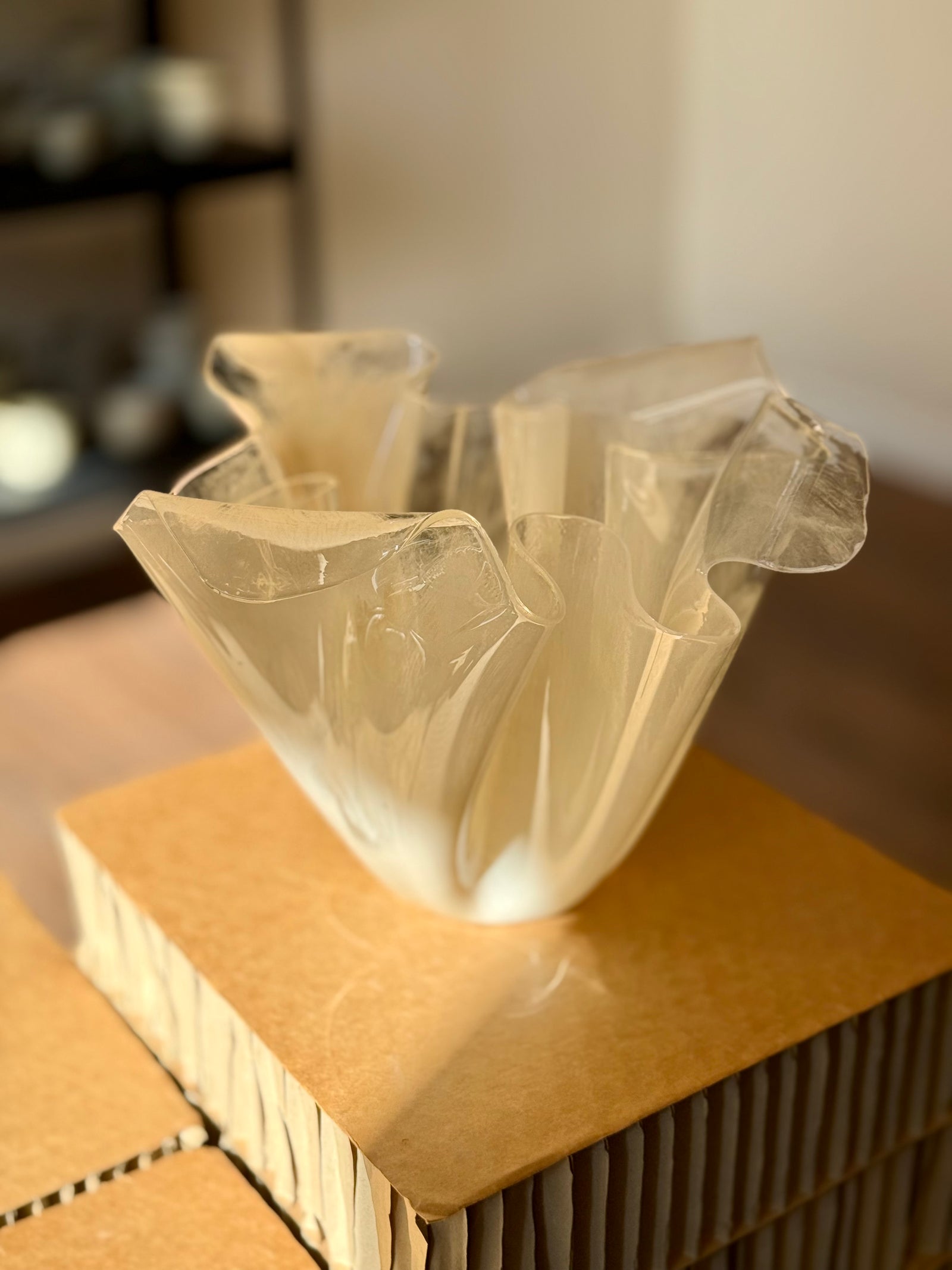 Waves.STUDIO - Aura vase